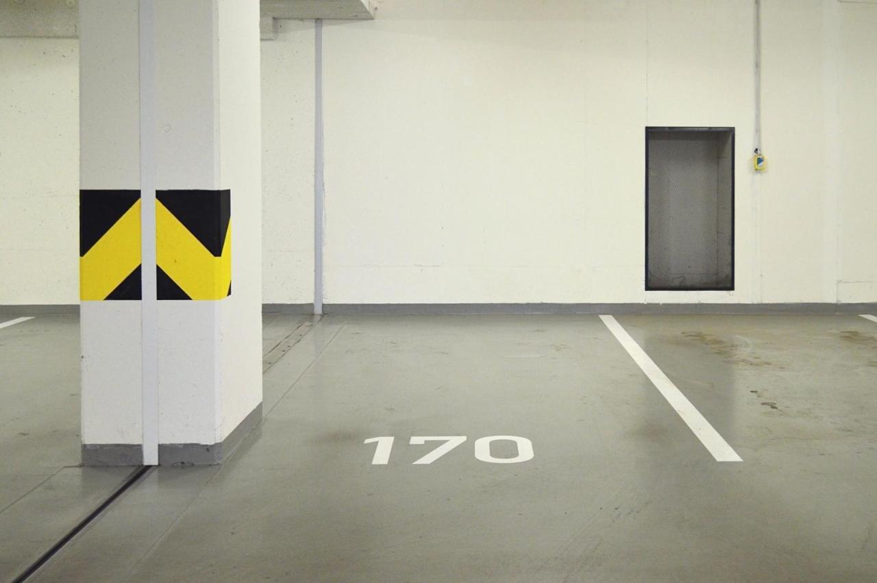 Apartment With Free Parking In Praga Zewnętrze zdjęcie
