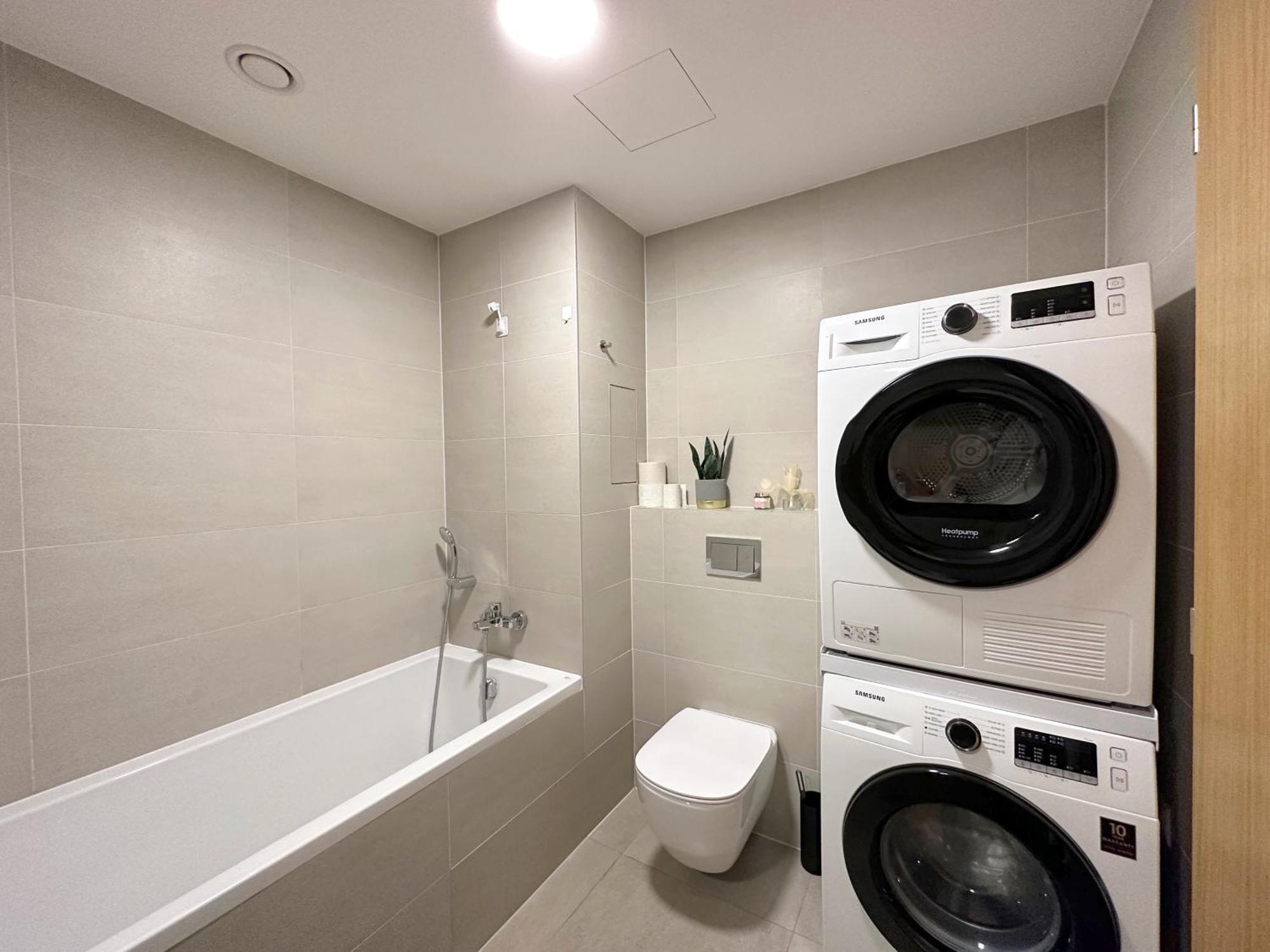 Apartment With Free Parking In Praga Zewnętrze zdjęcie